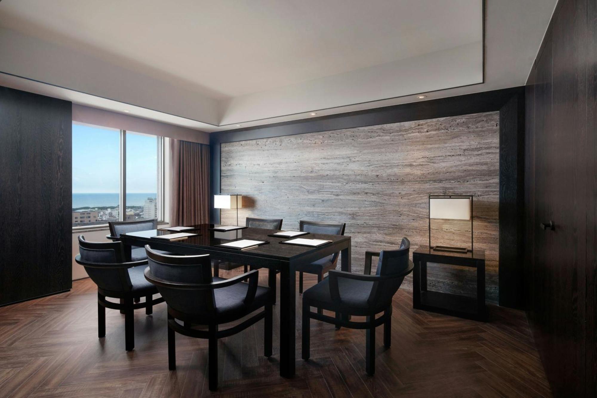 Sheraton Taitung Hotel Bagian luar foto Boardroom