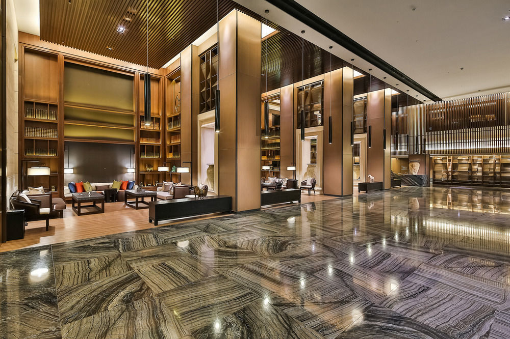 Sheraton Taitung Hotel Bagian luar foto The lobby of the hotel